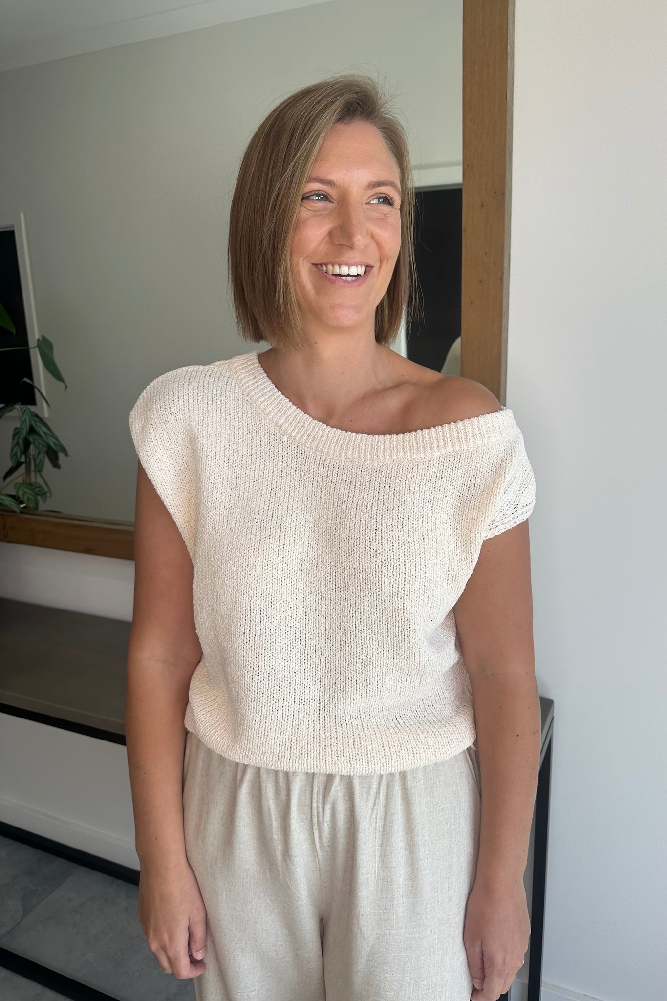Miranda One Shoulder Knitted Top - White