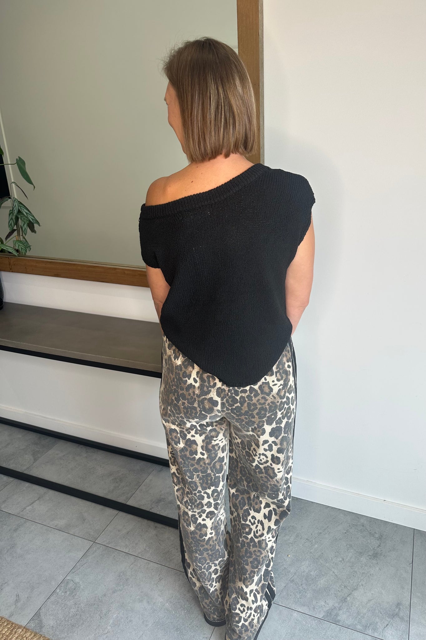 Miranda One Shoulder Knitted Top - Black